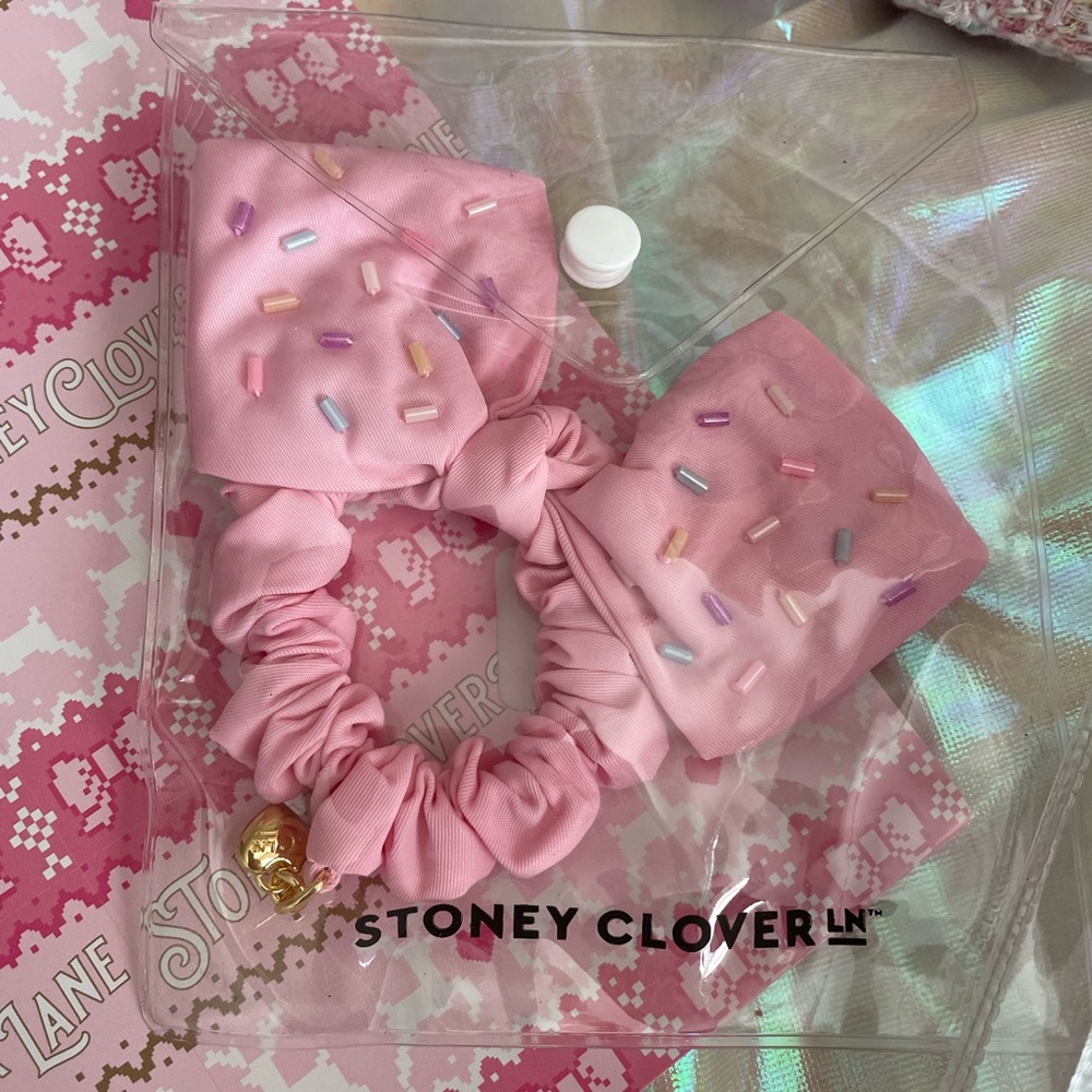 Stoney Clover Lane Happy Birthday Libby Bow Handle Bag, Headband, Scrunchie Set - Picture 3 of 5